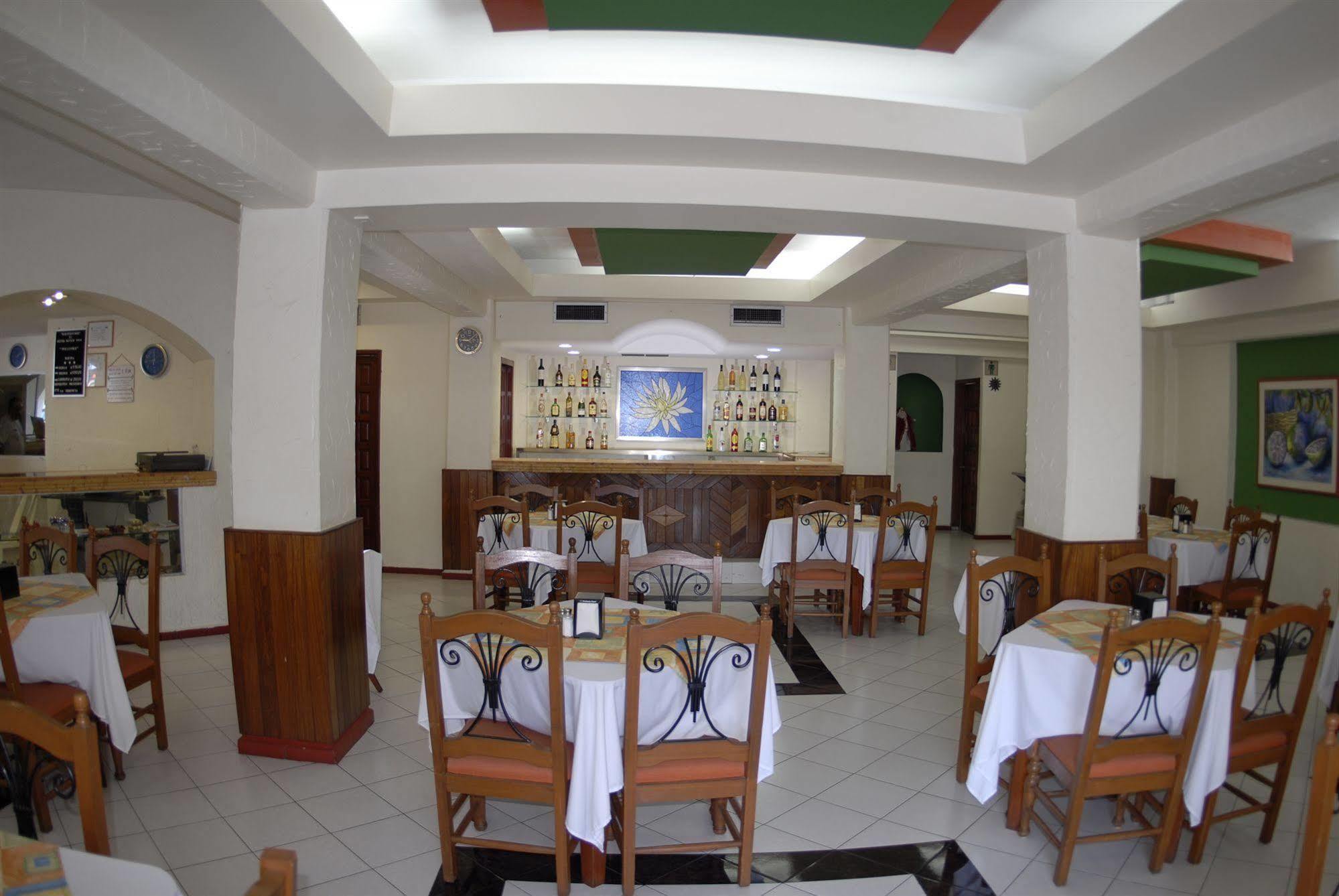 Hotel Batab Cancun Ngoại thất bức ảnh
